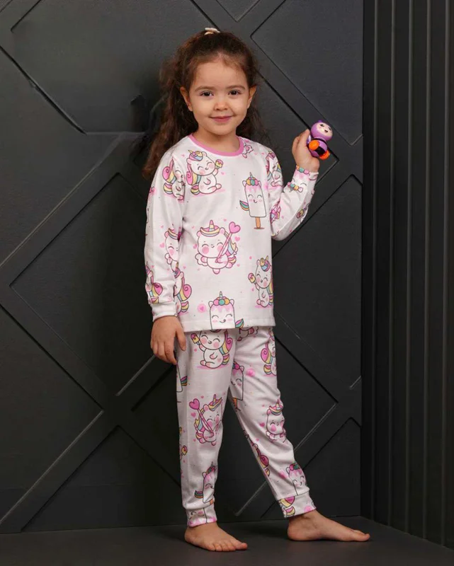 ست راحتی طرح پونی